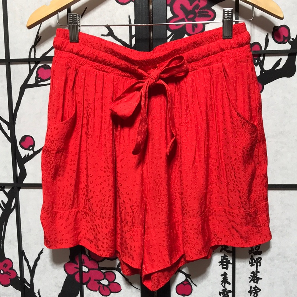 🐲💙 Nation LTD Red Short